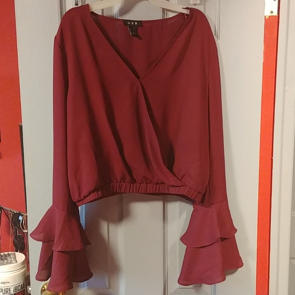 Shirt - Picture 1 of 1